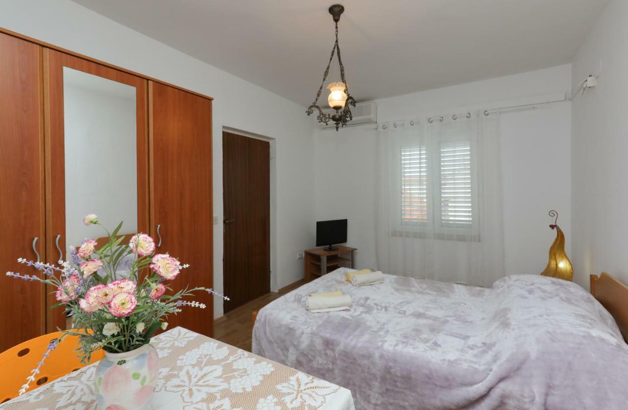 Studio Apartment Ana Супетар Екстер'єр фото